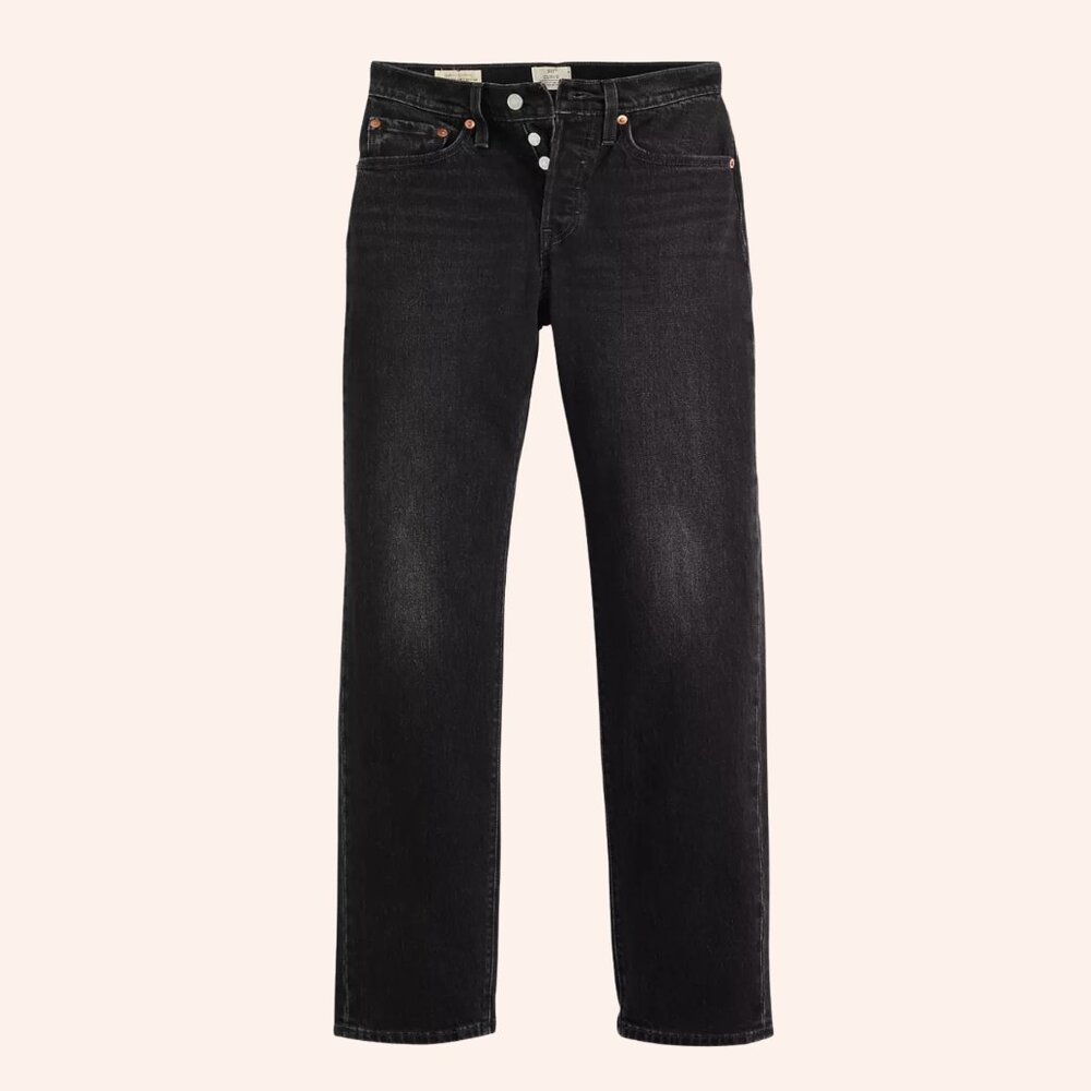 Levi's Women's Straight Leg Jeans in Washed Black